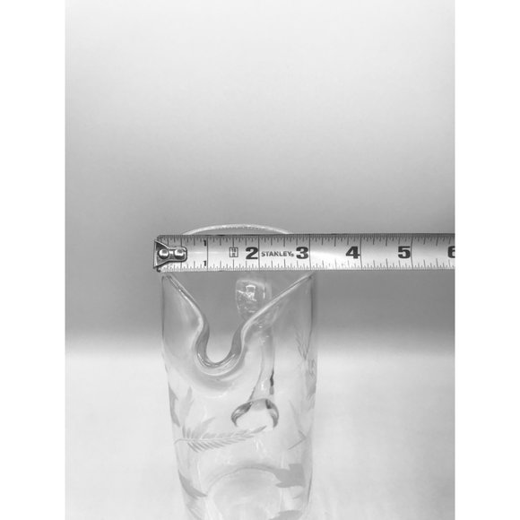 Vintage etched floral and butterflies hand blown cocktail pitcher with mixer. - Picture 9 of 12